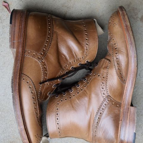 Tricker's Stow Country Boot in Horween Natural Chromexcel
