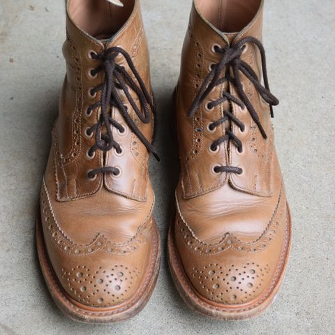 Tricker's Stow Country Boot in Horween Natural Chromexcel