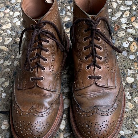 Tricker's Stow Country Boot in Horween Natural Chromexcel