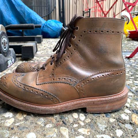Tricker's Stow Country Boot in Horween Natural Chromexcel
