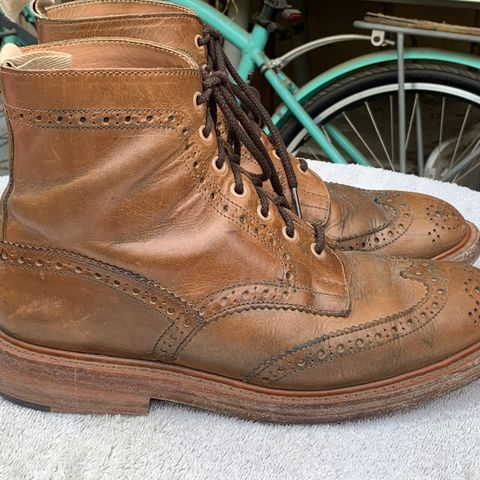 Tricker's Stow Country Boot in Horween Natural Chromexcel