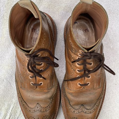 Tricker's Stow Country Boot in Horween Natural Chromexcel