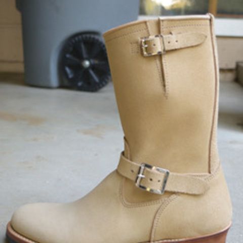 Attractions BILTBUCK Engineer Boots in Sand Beige Suede