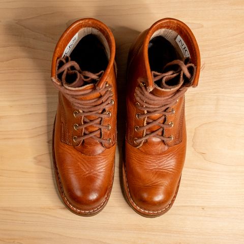Nicks Becca in Horween Natural Dublin