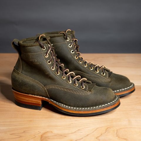 White's 350 Cutter in C.F. Stead Leaf Green Waxy Commander Suede