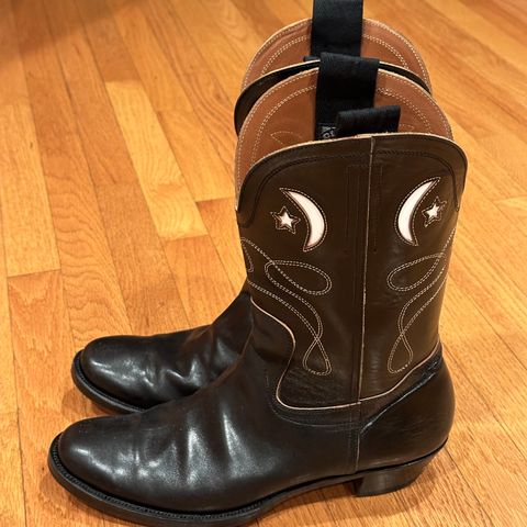 Clinch Cowboy Boots in Black Overdyed Horsebutt