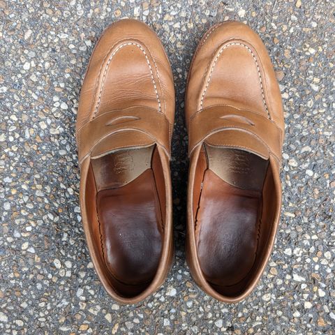 Grant Stone Traveler Penny in Horween Dune Chromexcel
