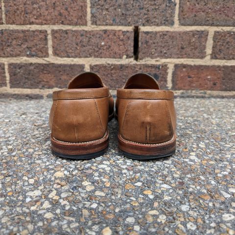 Grant Stone Traveler Penny in Horween Dune Chromexcel