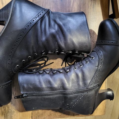 View photo of Stockerpoint Stiefel 4490 Handmade in Unknown Leather