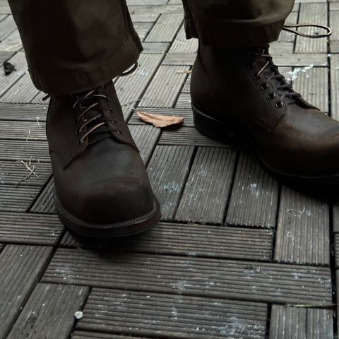 View photo of Viberg Service Boot in C.F. Stead Coyote Waxy Commander