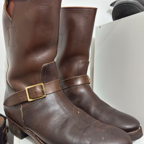 Clinch Engineer Boots 11-Inch Height in Brown-Overdyed Horsebutt