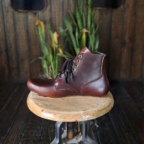 Craft & Glory Service Boot in Full Grain Waxed Water Buffalo