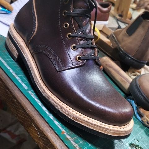 Craft & Glory Service Boot in Full Grain Waxed Water Buffalo