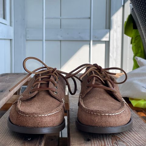 View photo of Oak Street Bootmakers Camp Moc in Seidel Natural Domane Roughout