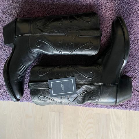 Lucchese Cowboy Boots in Black Kangaroo