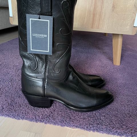 Lucchese Cowboy Boots in Black Kangaroo