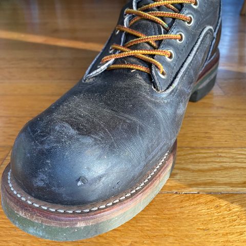 View photo of Red Wing 919 Climber Vtg. 1983 in S.B. Foot Black Chrome