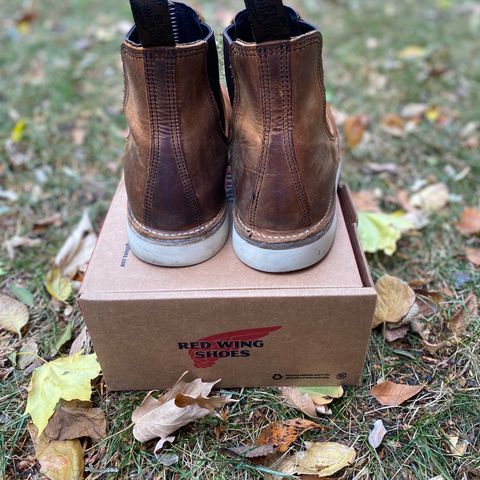 Red Wing Weekender Chelsea in S.B. Foot Copper Rough and Tough