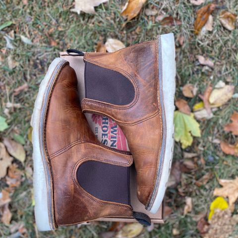 Red Wing Weekender Chelsea in S.B. Foot Copper Rough and Tough
