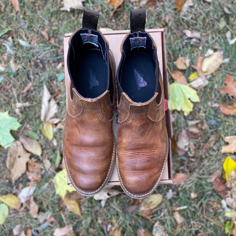 Red Wing Weekender Chelsea in S.B. Foot Copper Rough and Tough