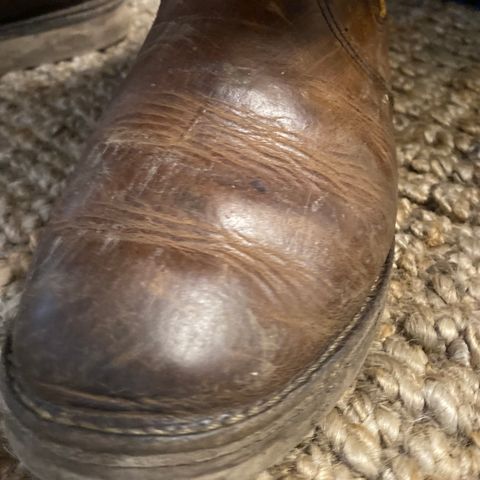 View photo of Red Wing Weekender Chelsea in S.B. Foot Copper Rough and Tough