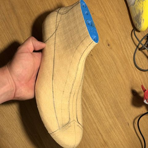 DIY Monkey Boot in Conceria Cloe Crust Horsebutt
