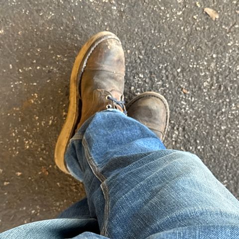 Nicks Traveler in Horween Orange Predator