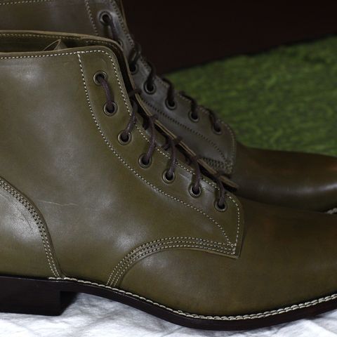 Jakkrabbits Officer Boots in Maryam Salvia Horsebutt
