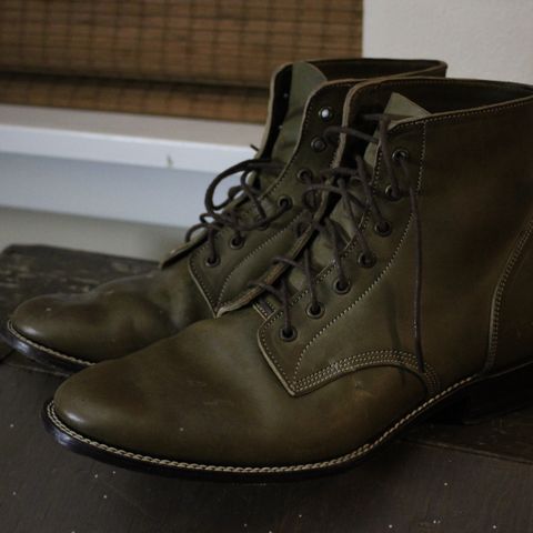 Jakkrabbits Officer Boots in Maryam Salvia Horsebutt