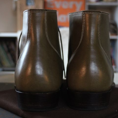 Jakkrabbits Officer Boots in Maryam Salvia Horsebutt