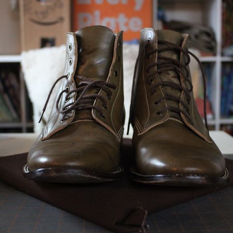 Jakkrabbits Officer Boots in Maryam Salvia Horsebutt