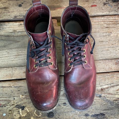 View photo of Dayton Boots 9496 Steel Toe in Unknown Leather