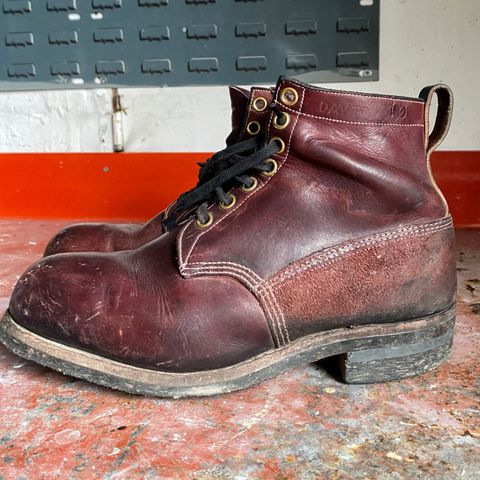 View photo of Dayton Boots 9496 Steel Toe in Unknown Leather