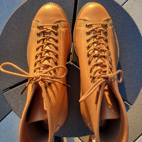 Onderhoud LCV02 Monkey Boot in Horween Natural Pioneer Reindeer