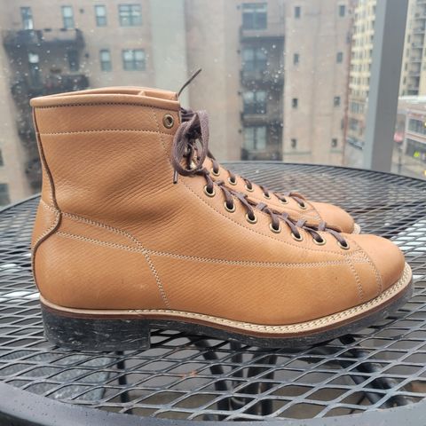 Onderhoud LCV02 Monkey Boot in Horween Natural Pioneer Reindeer