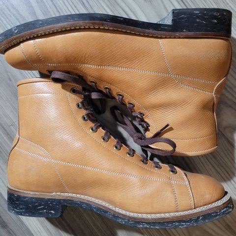 View photo of Onderhoud LCV02 Monkey Boot in Horween Natural Pioneer Reindeer