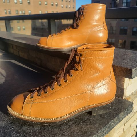 View photo of Onderhoud LCV02 Monkey Boot in Horween Natural Pioneer Reindeer