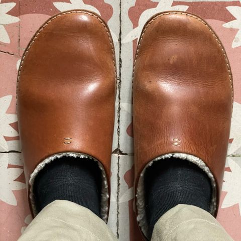 View photo of Feit Outdoor Slipper in Unknown Material