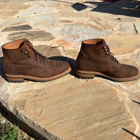 Parkhurst The Niagara in C.F. Stead Wheatbuck Waxy Commander Suede