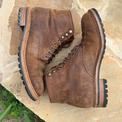 Parkhurst The Niagara in C.F. Stead Wheatbuck Waxy Commander Suede
