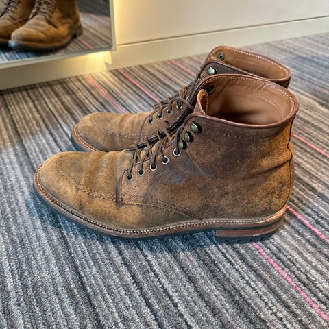 Parkhurst The Niagara in C.F. Stead Wheatbuck Waxy Commander Suede