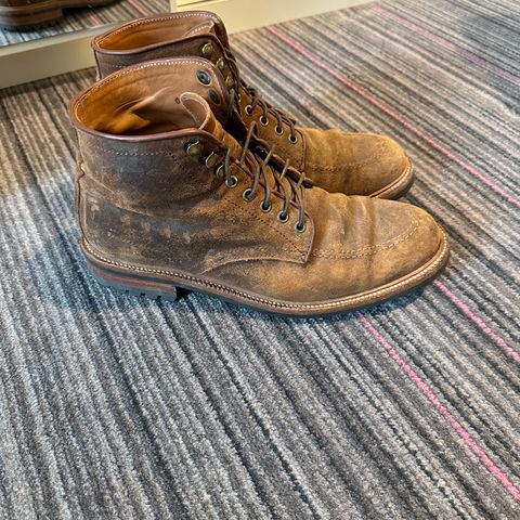 Parkhurst The Niagara in C.F. Stead Wheatbuck Waxy Commander Suede