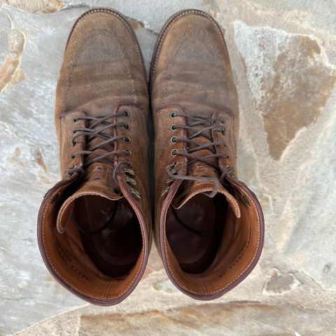 Parkhurst The Niagara in C.F. Stead Wheatbuck Waxy Commander Suede