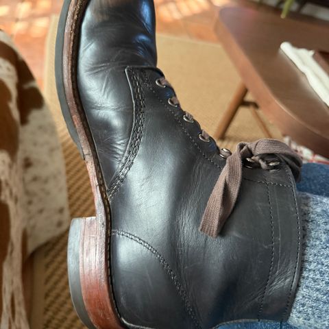 Wolverine 1000 Mile Plain-Toe Boot in Horween Black Teacore Chromexcel