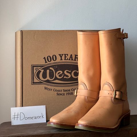 Wesco Boss Engineer Boot in Horween Natural Essex