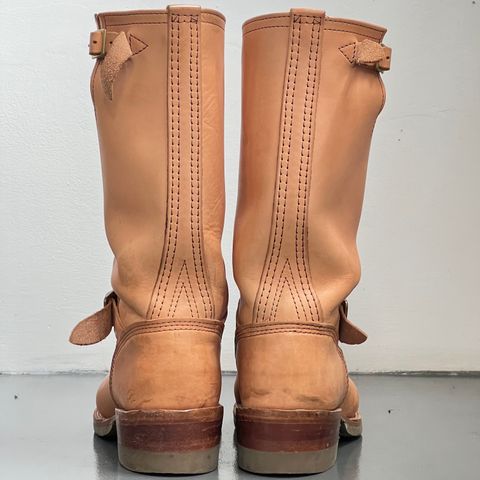 Wesco Boss Engineer Boot in Horween Natural Essex