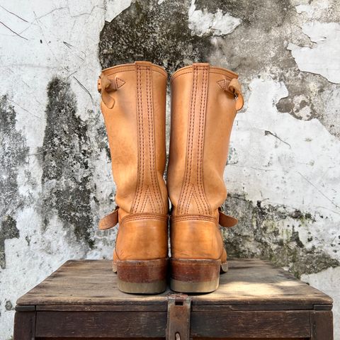 Wesco Boss Engineer Boot in Horween Natural Essex