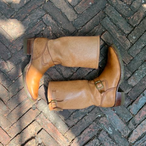 Wesco Boss Engineer Boot in Horween Natural Essex