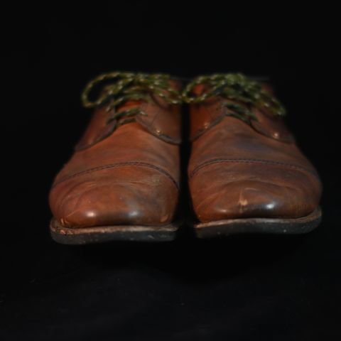 View photo of Hook & Punch Derby Shoe in Conceria MPG Aragona English Tan