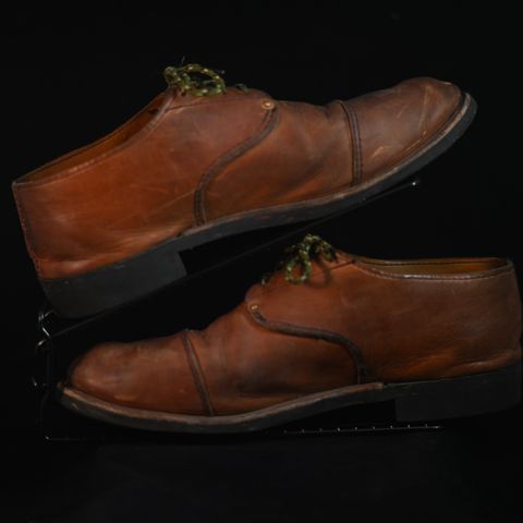 View photo of Hook & Punch Derby Shoe in Conceria MPG Aragona English Tan